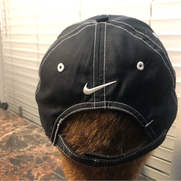 NikeGolf Men’s “PNE Construction “Black Baseball Cap Size Adjustable - Picture 2 of 14